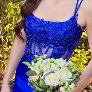 AMARRA Royal Blue Elegant Formal Dress size 4 Winter Formal Snowball, Homecoming